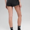 High-Waist Socialite Shorts – svart