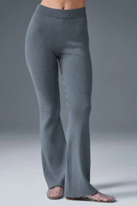 High-Waist, utsvängda byxor i denimstickat – stålgrå/antracit