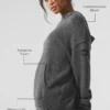 Huvtröja i ull och kashmir från New Class – Platinum Grey