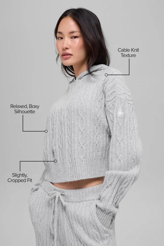 Huvtröja Winter Bliss i kabelstickning – Athletic Heather Grey