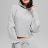 Huvtröja Winter Bliss i kabelstickning – Athletic Heather Grey