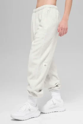 Joggingbyxor i polarfleece med High-Waist-modell – vit melerad grå