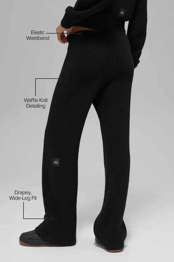 Kashmir-High-Waist-byxor i fluffig våffelstickning – Svart