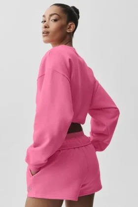 Kort Accolade-tröja med rund hals – Paradise Pink