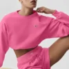Kort Accolade-tröja med rund hals – Paradise Pink