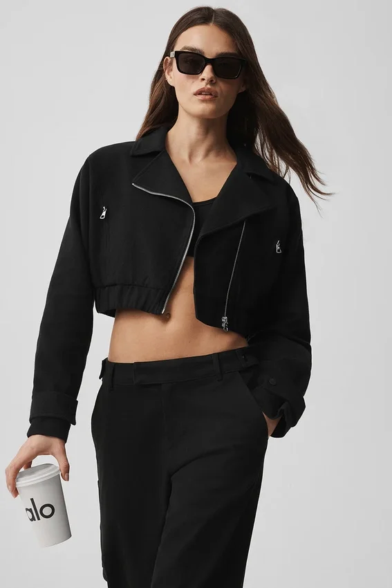 Kort Cosmopolitan-jackor – svart