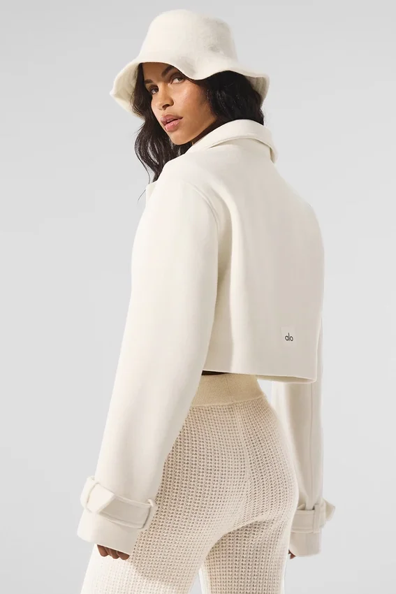 Kort Metro-trenchcoat i ull – elfenben