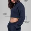 Kortärmad turtleneck med kabelstickning från Winter Bliss – Navy