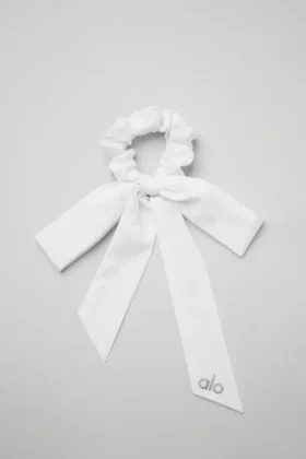 Love Knots Tie Scrunchie – Vit