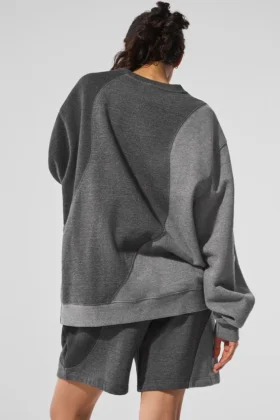 Make Waves tröja med rund hals – mörk melerad grå
