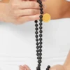 Mala-halsband i svart onyx