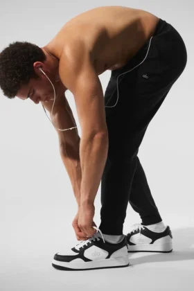 Micro Waffle Fast Break Jogger – Svart