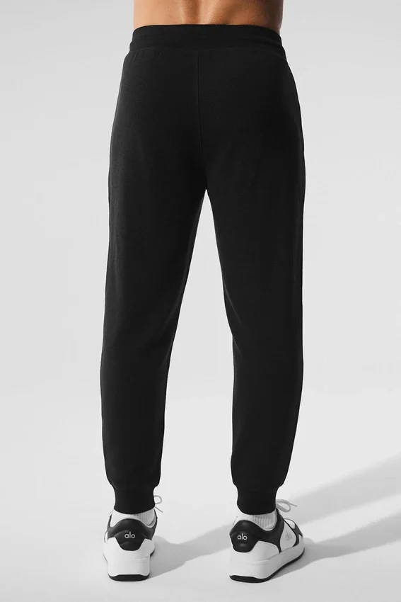Micro Waffle Fast Break Jogger – Svart