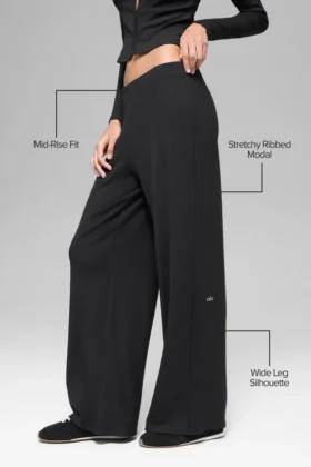 Mid-Rise Dreamlight Straight Byxor – svart