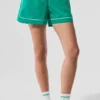 Motivate Track Shorts – Grankrön/Vit