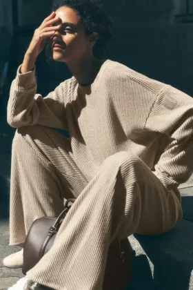 Muse tröja med rund hals – Gravel Heather