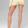 Noble Shorts i ull och kashmir med ribbade detaljer – Candlelight Yellow