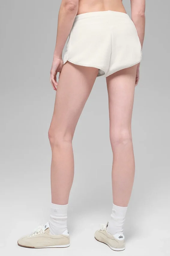 Polar Fleece Retreat Shorts – Ivory