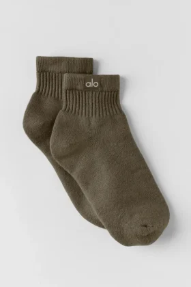 Quarter Crew Street Strumpor – Olive Tree
