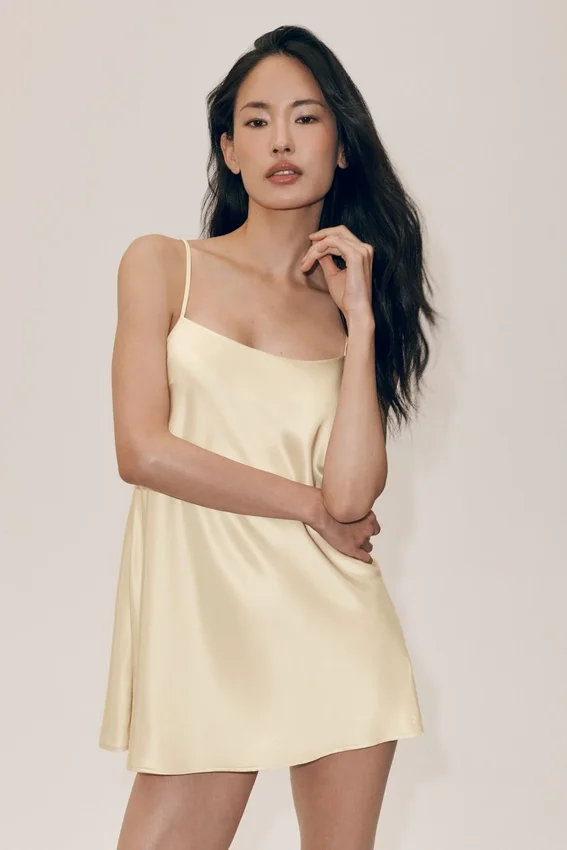 Radiance-klänning i sidenblandning – Sandy Beige