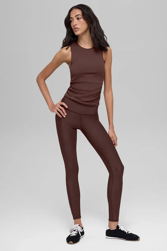 Ribbad En Pointe-linnen – Brownstone