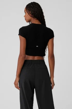 Ribbad Sea Coast kortärmad T-shirt i kort modell – Svart