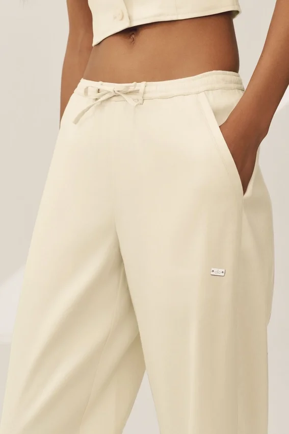 Riviera-byxor med vida ben i linneblandning – Sandy Beige