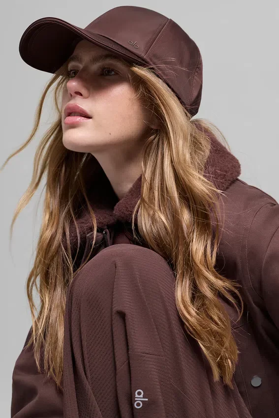 Satin Off-Duty-kepsar – Brownstone