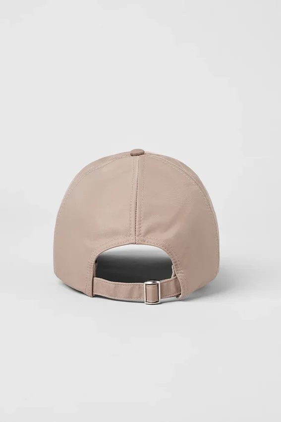 Satin Off-Duty-kepsar – Taupe Satin