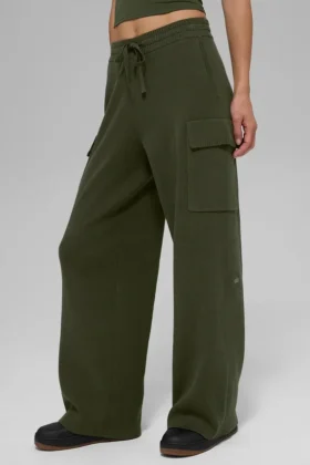 Scholar Knit High-Waist cargobyxor – olivgrön