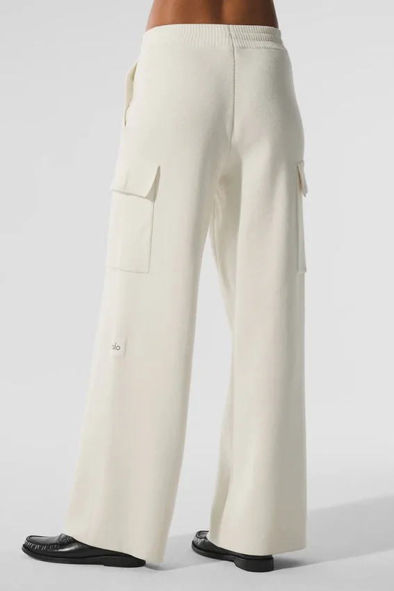 Scholar stickade High-Waist cargobyxor – elfenben