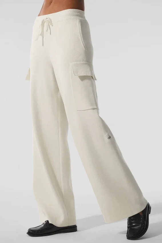 Scholar stickade High-Waist cargobyxor – elfenben