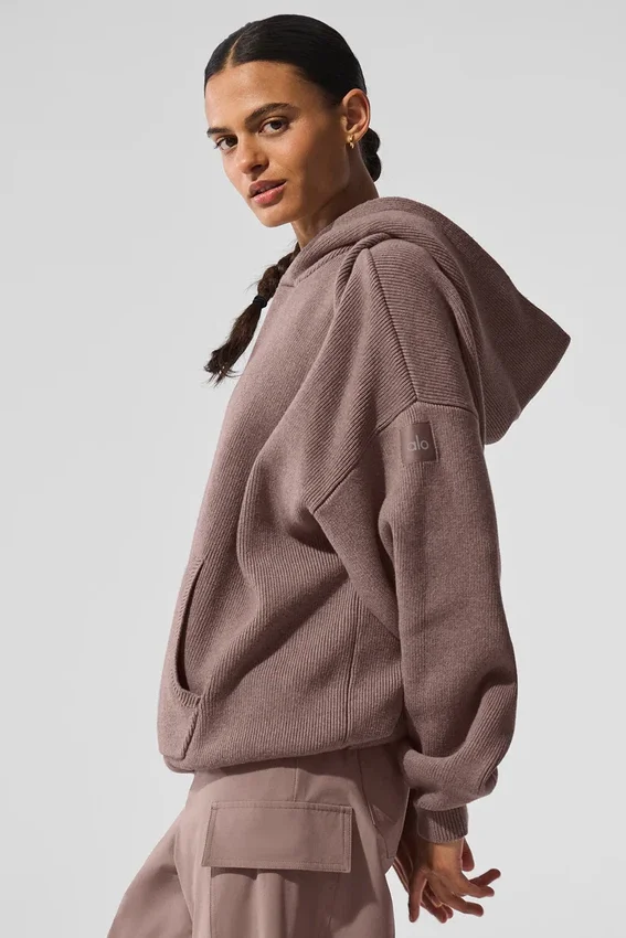 Scholar-stickat tröja med huva – Mushroom Heather