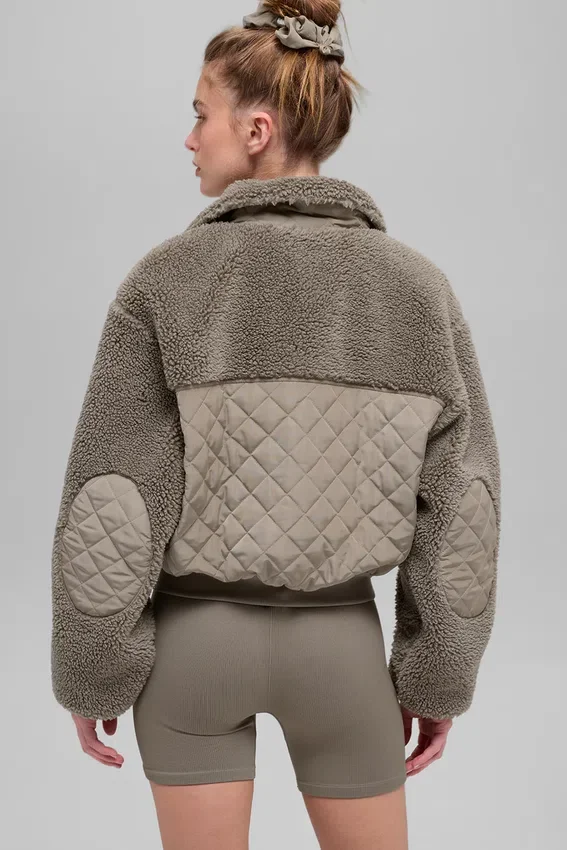 Sherpa Edge Bomber – Light Cocoa
