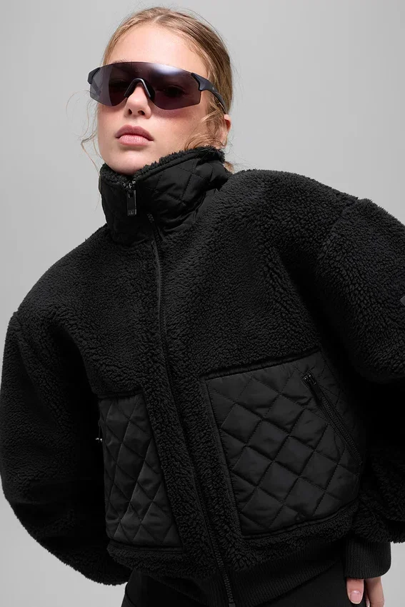 Sherpa Edge-bomberjacka – svart