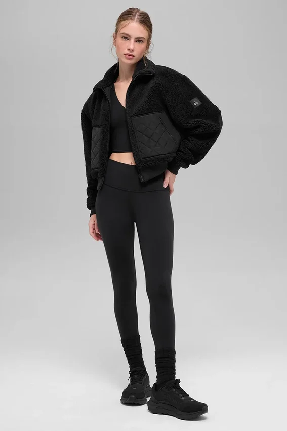 Sherpa Edge-bomberjacka – svart