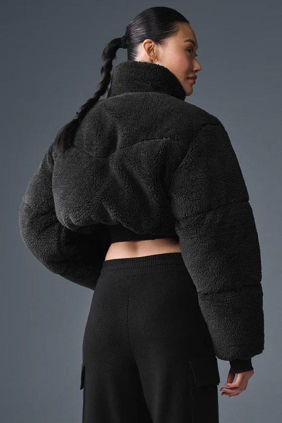 Sherpa Main Act Corset Puffer – svart