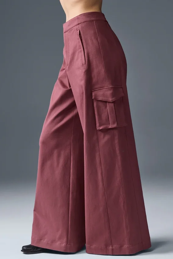 Show off Cargo-byxor med vida ben (långa) – Burgundy Truffle