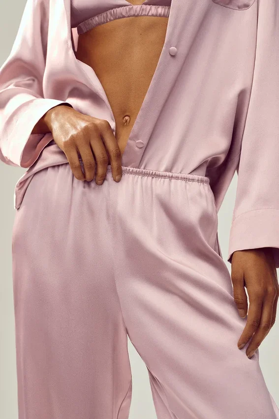 Silk Luminous Byxor (lång) – Pink Champagne