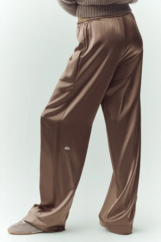 Silk Luminous Byxor (långa) – Alpine Cocoa