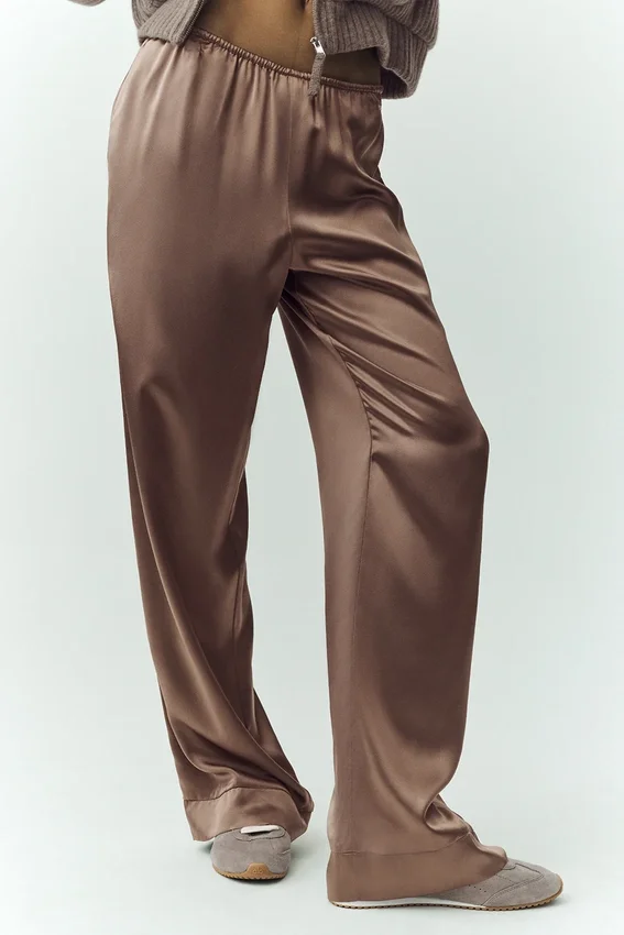 Silk Luminous Byxor (långa) – Alpine Cocoa
