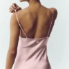 Silkesklänning i lysande färg – rosa champagne