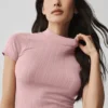 Sömlös kortärmad topp i pointelle med hög hals – Vintage Pink