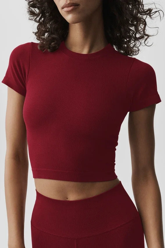 Sömlös, ribbad kortärmad tröja i modal – Summer Romance Red