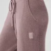 Snuggle up-tröja med High-Waist och vida byxor – svamp