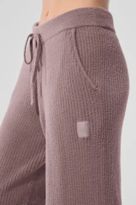Snuggle up-tröja med High-Waist och vida byxor – svamp