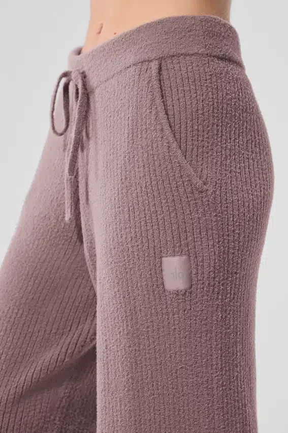 Snuggle up-tröja med High-Waist och vida byxor – svamp