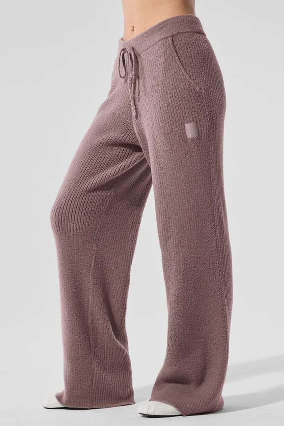 Snuggle up-tröja med High-Waist och vida byxor – svamp