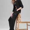 Snuggle Up-tröja och High-Waist-byxor med vida ben – Svart