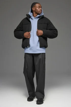 Stage Stickat Puffer – Svart